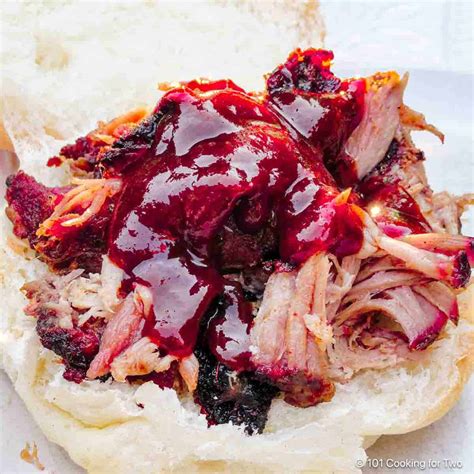how to cook pulled pork on a gas grill
